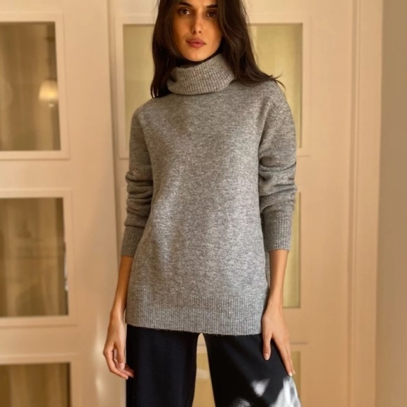 ARITZIA Babaton Grey Alpaca Wool Oversized Turtle Neck Sweater SZ XS - Picture 6 of 15